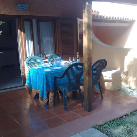 Residence La Pineta Budoni Exterior foto