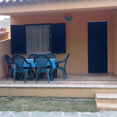 Residence La Pineta Budoni Exterior foto