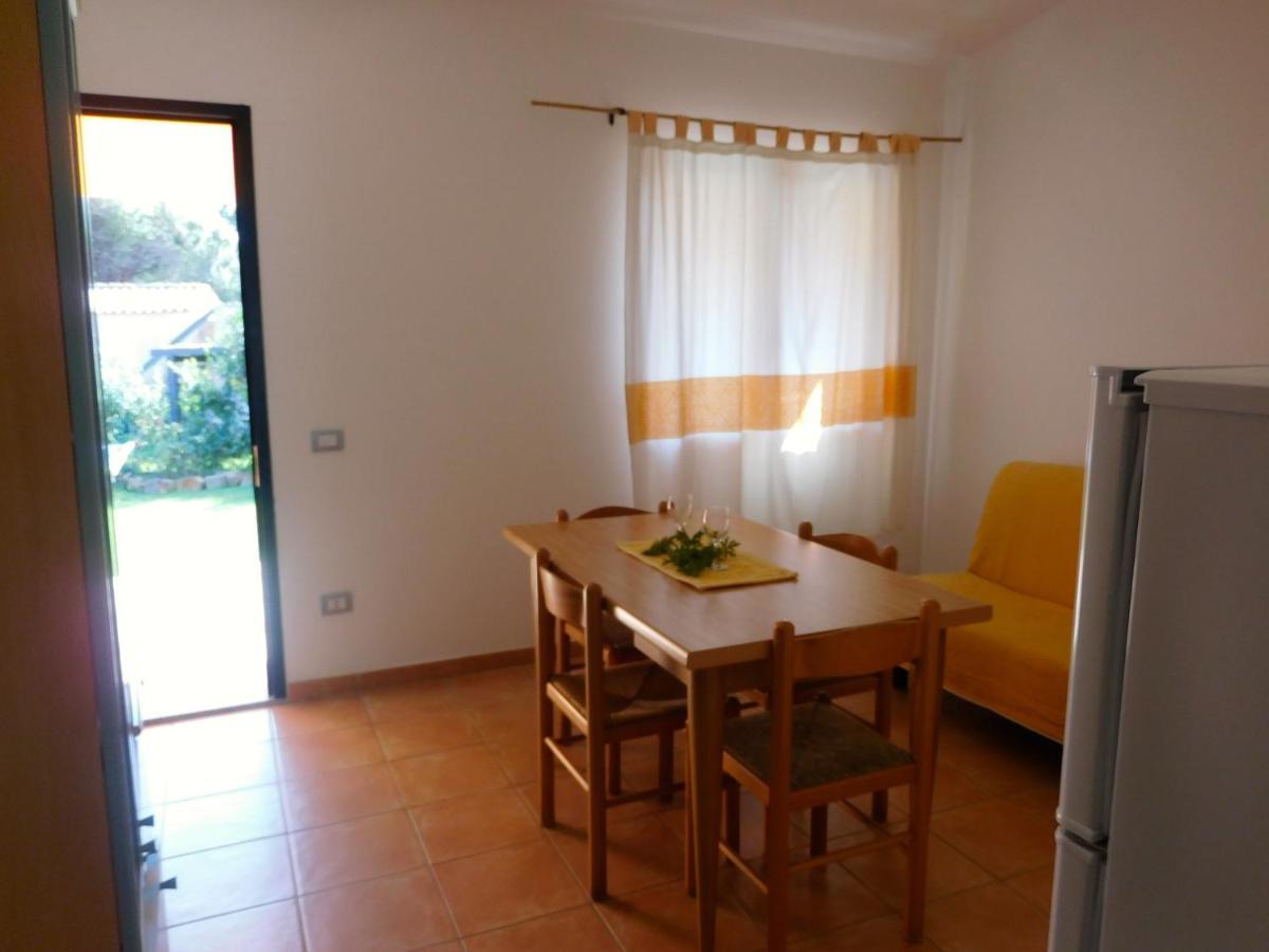 Residence La Pineta Budoni Exterior foto
