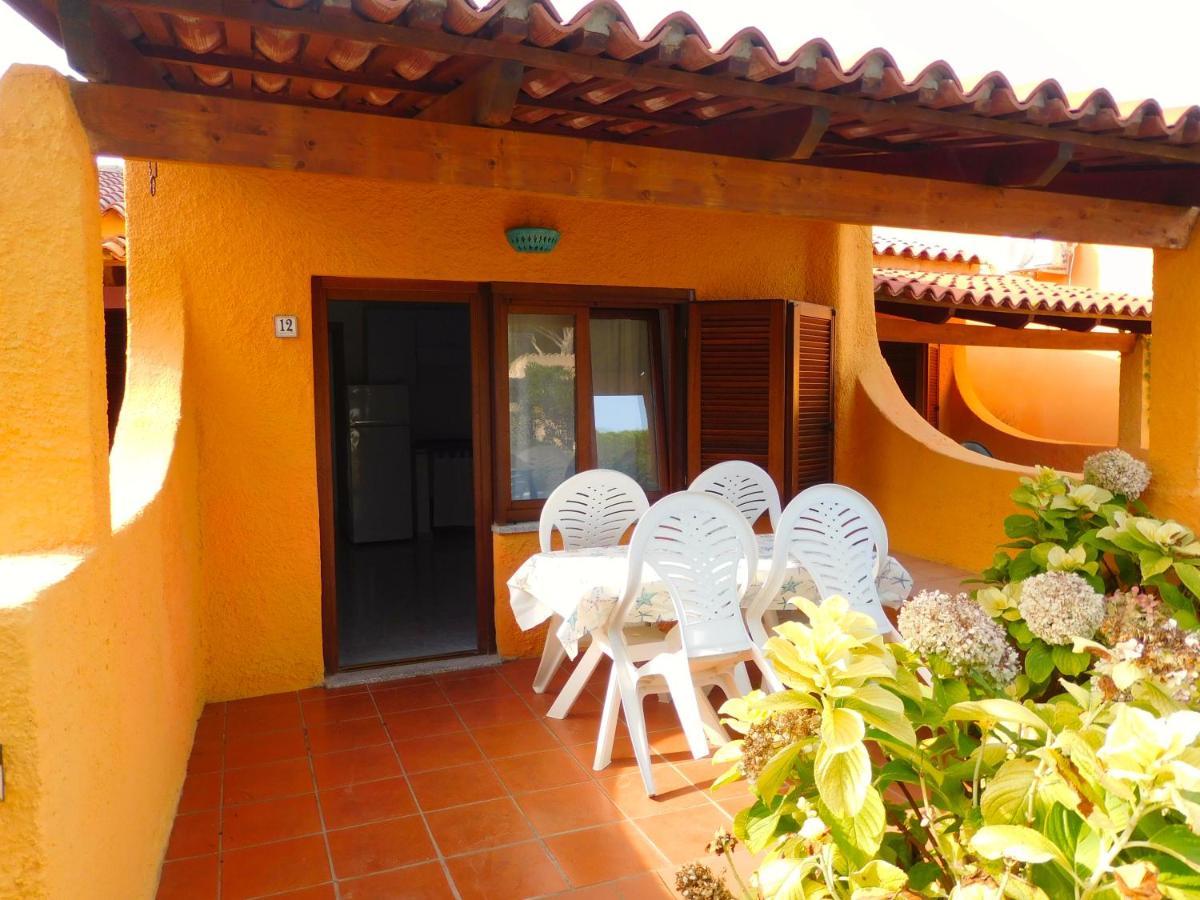 Residence La Pineta Budoni Exterior foto